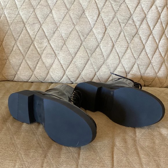 VALENTINA RANGONI - Size 8M - Black Patent Boot - Picture 5 of 6